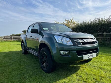 ISUZU D-MAX 2.5 TD Yukon 4x4 4dr