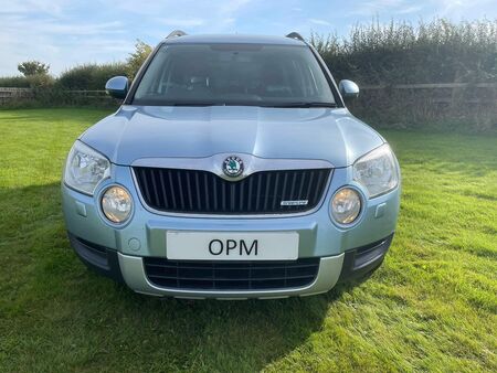 SKODA YETI 1.6 TDI GreenLine II SE Euro 5 (s/s) 5dr