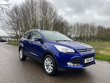 FORD KUGA 2.0 TDCi Titanium 2WD Euro 6 (s/s) 5dr