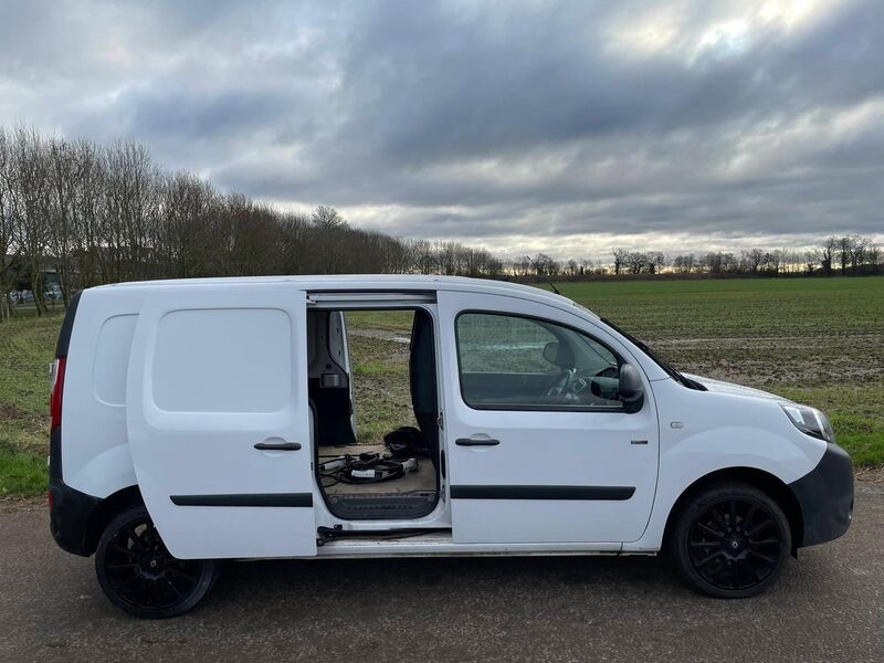 RENAULT KANGOO MAXI