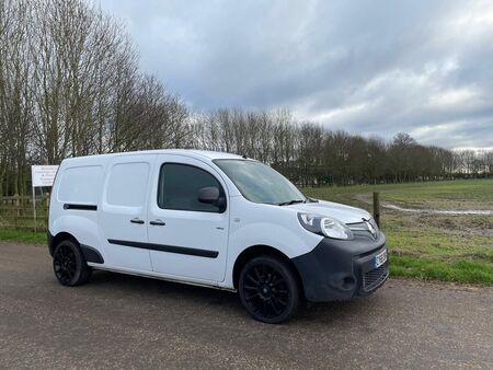 RENAULT KANGOO MAXI ZE 33kWh Business Auto L3 H1 6dr (i)