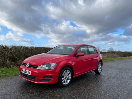 VOLKSWAGEN GOLF 1.6 TDI BlueMotion Tech SE Euro 5 (s/s) 5dr