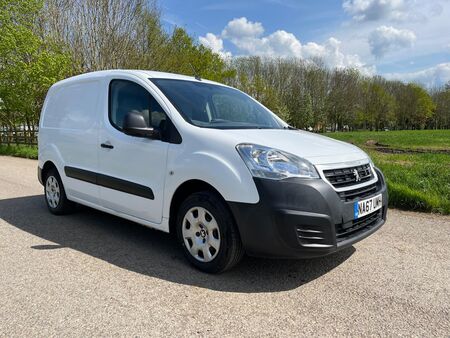 PEUGEOT PARTNER 1.6 BlueHDi 651 Professional L1 5dr