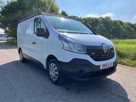 RENAULT TRAFIC 1.6 dCi 27 Business SWB Standard Roof Euro 5 5dr