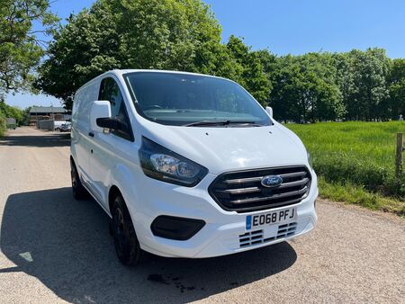 FORD TRANSIT CUSTOM 2.0 300 EcoBlue Trend L1 H1 Euro 6 5dr