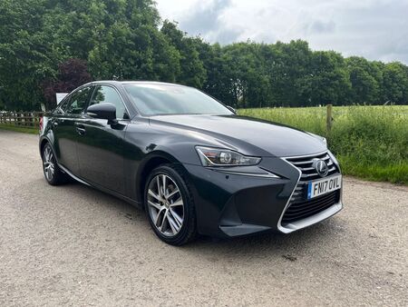 LEXUS IS 2.5 300h Executive Edition E-CVT Euro 6 (s/s) 4dr