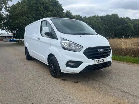 FORD TRANSIT CUSTOM 2.0 300 EcoBlue Trend L2 H1 Euro 6 5dr